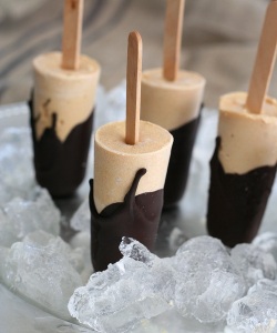 Chocolate-Covered-Peanut-Butter-Popsicles-3